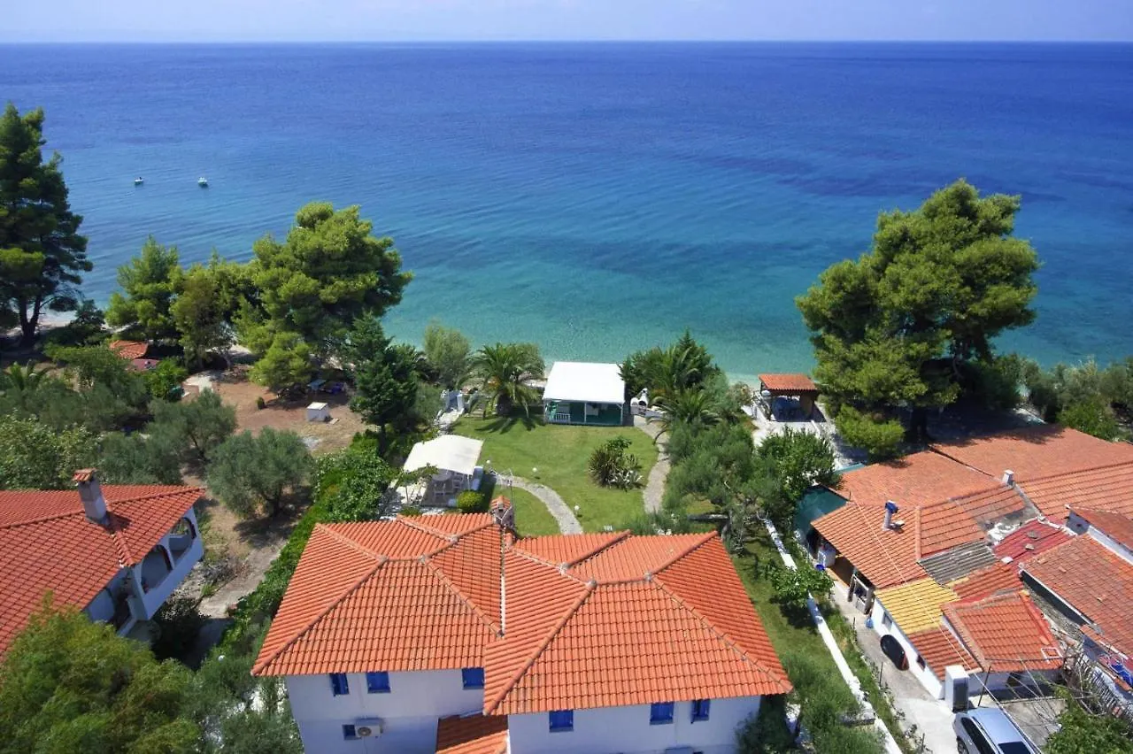 Apartment In Elia Beach With A Shared Pool Калогрия